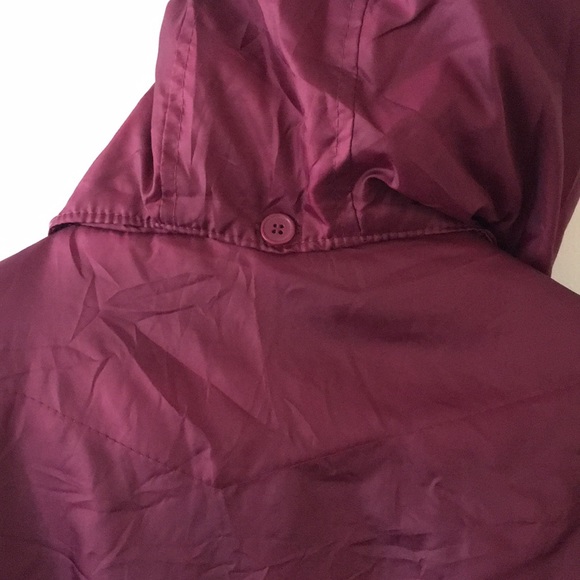 SOLD - Vintage Oversized Puffer - Picture 6 of 8